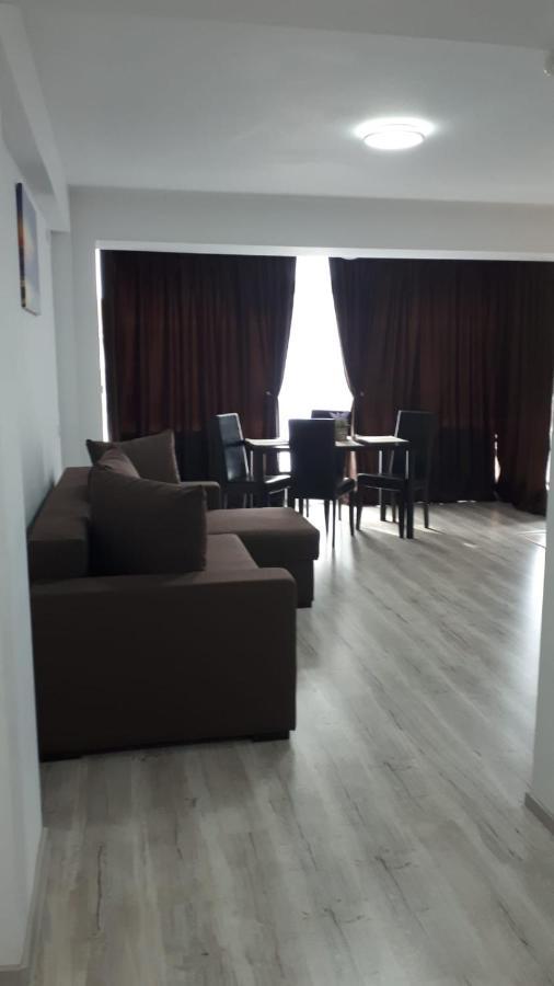 Apartament Lulu Mamaia Nord, 3 Minute De Plaja Navodari Luaran gambar